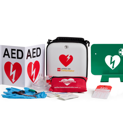 LifePak CR2 Essential - Fully Automatic - Green Hook Wall Mount Defibrillator Bundle