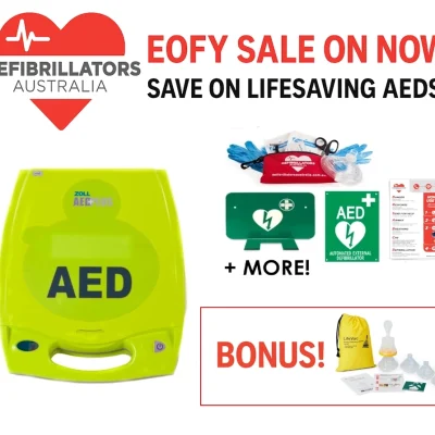 Zoll AED plus with Green wall hook